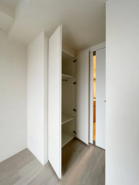 Orchid Residence Togoshi Park - Interior - ["Flooring", "Wall", "Wood"]