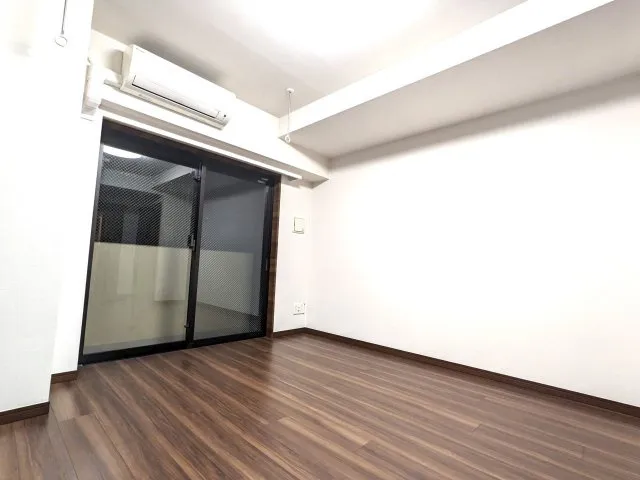Harmony Residence Tamachi - Interior - ["Flooring", "Wood", "Floor"]