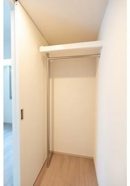 Comforia Higashiueno - Interior - ["Fixture", "Wood", "Floor"]