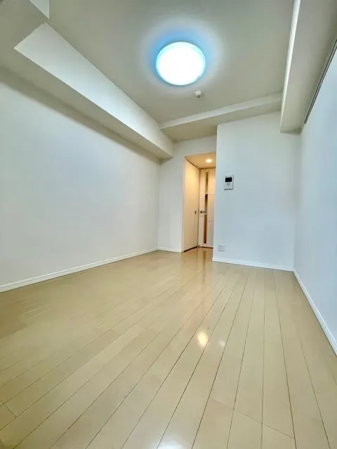 Residia Toranomon - Interior - ["Fixture", "Wood", "Interior design"]