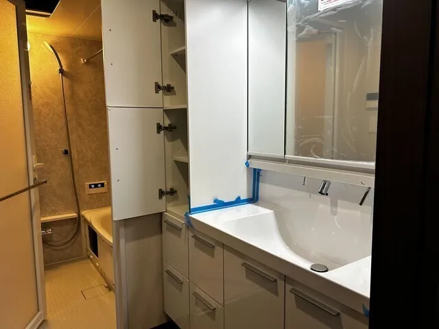 T-PLACE Hokusai St. - Interior - ["Interior design", "Bathroom Sink", "Flooring"]