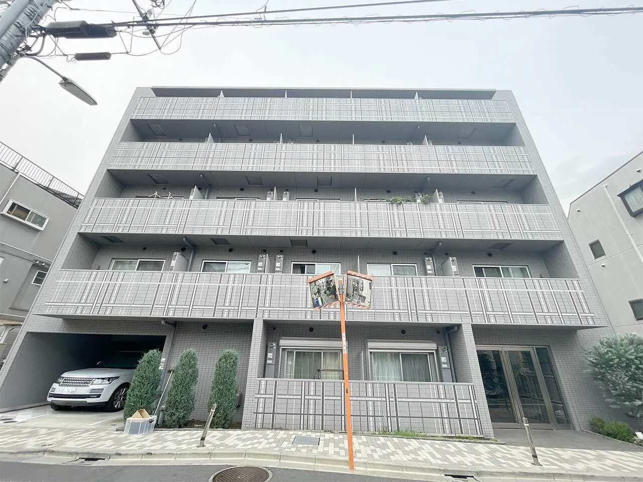 Mynavi Stay Osaki 2 - Exterior - ["Apartment", "Urban design", "Brutalist architecture"]