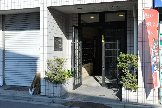 Myrtle Court Sakuradai - Exterior - ["Wall", "Door", "Composite material"]