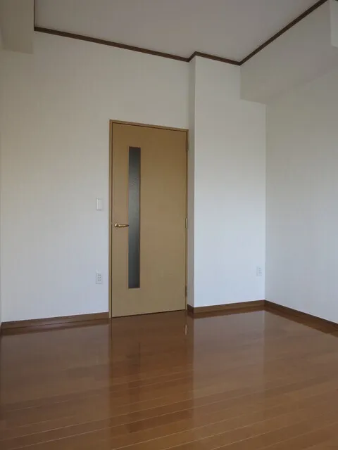 El Grampia - Interior - ["Flooring", "Floor", "Wood flooring"]