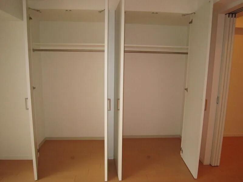 Epic Higashi Nihonbashi Residence - Interior - ["Wood", "Flooring", "Floor"]