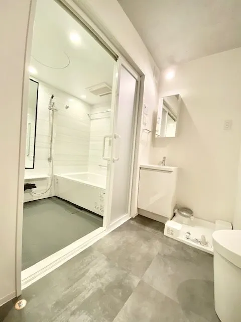 Laclas Nakano Yayoi Town - Interior - ["Flooring", "Floor", "Ceiling"]