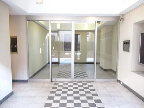 Studio Square Sumiyoshi - Exterior - ["Flooring", "Floor", "Door"]
