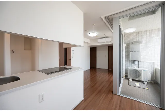 Comforia Ikebukuro DEUX - Interior - ["Cabinetry", "Building", "Countertop"]