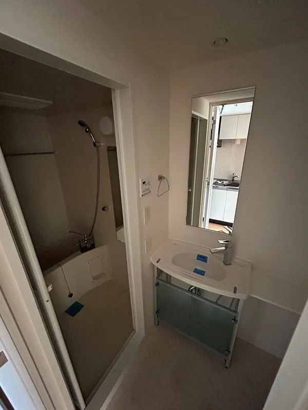 KDX Residence Higashi Shinjuku - Interior - ["Ceiling", "Interior design", "Floor"]