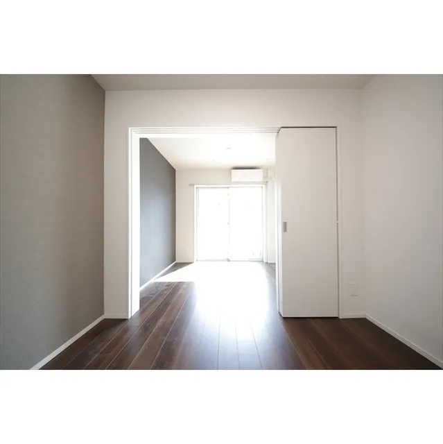 Harmony Residence Shinjuku Yotsuya - Interior - ["Fixture", "Building", "Wood"]