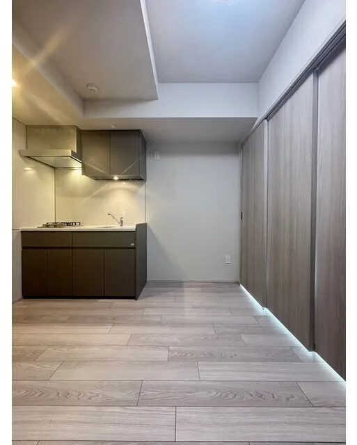 Brillia Ist Shin-Okachimachi - Interior - ["Flooring", "Floor", "Wood"]