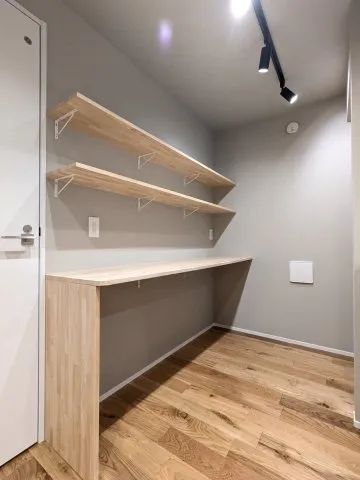 Apice Togoshi Ginza - Interior - ["Furniture", "Wood", "Shelf"]