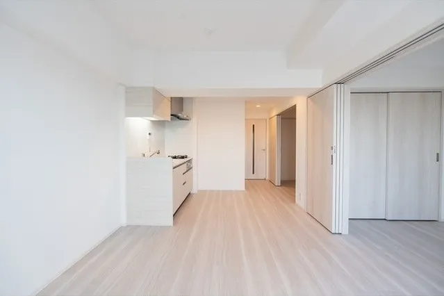 Comforia Takenotsuka East - Interior - ["Flooring", "Floor", "Wood flooring"]