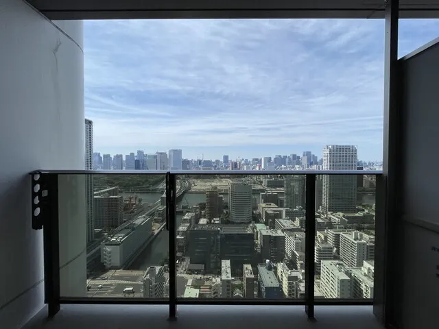 Park Tower Kachidoki South Building - Interior - ["Daytime", "High-rise building", "Apartment"]