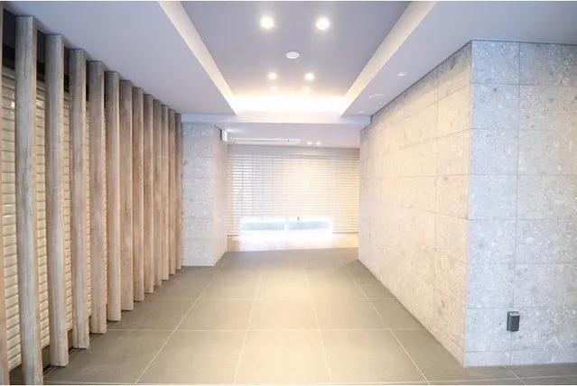 Dimus Ueno Okachimachi - Exterior - ["Building", "Rectangle", "Wood"]