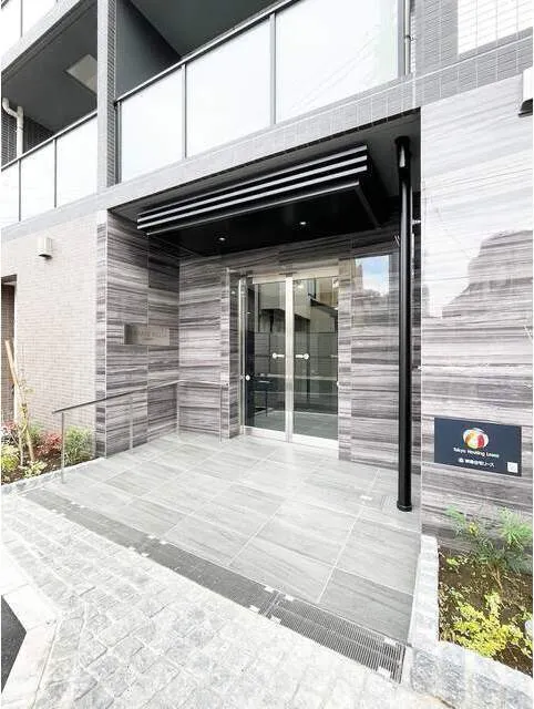 Terrace Miele Bunkyo Yayoi - Exterior - ["Plant", "Fixture", "Rectangle"]