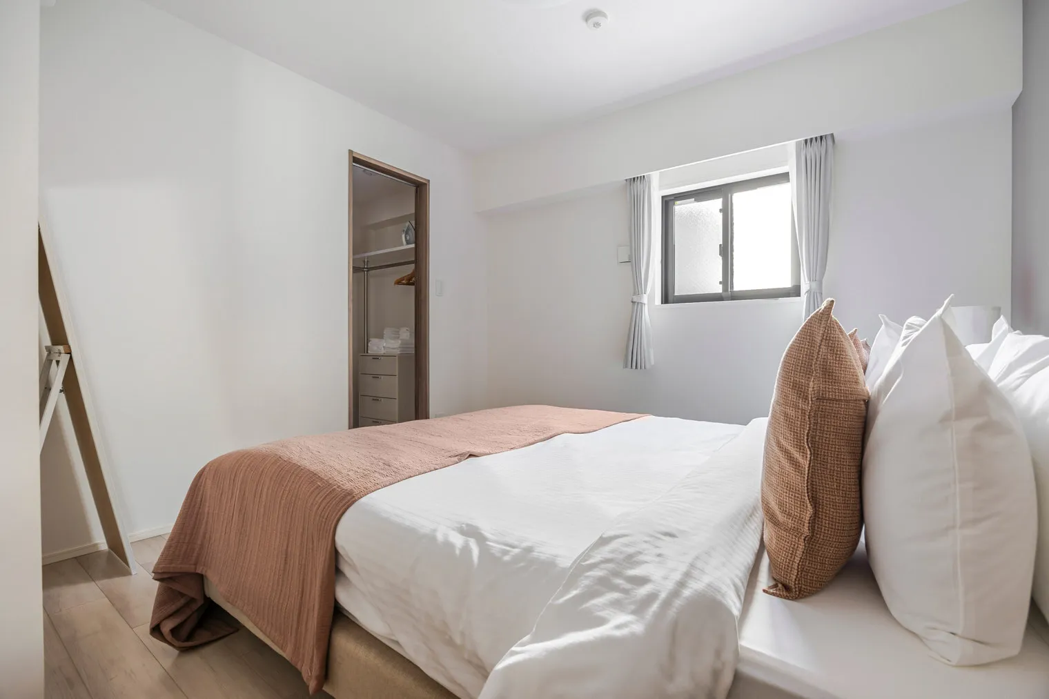 Live Casa Ochanomizu - Interior - []