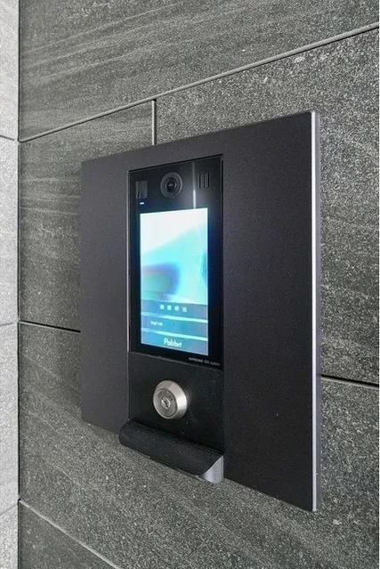 Well Square Shibuya Honmachi - Other - ["Electronic device", "Display device", "Gadget"]