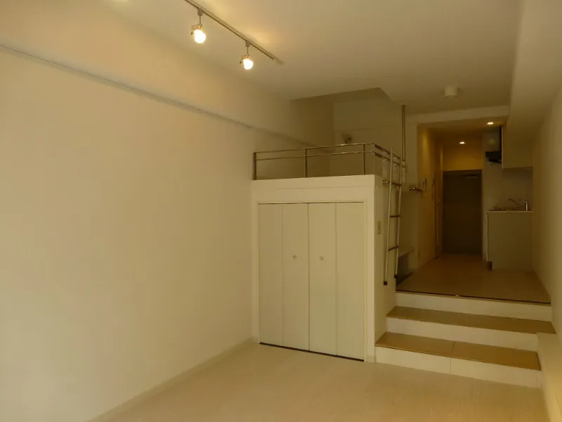 Residia Ueno Okachimachi - Interior - ["Door", "Fixture", "Wood"]