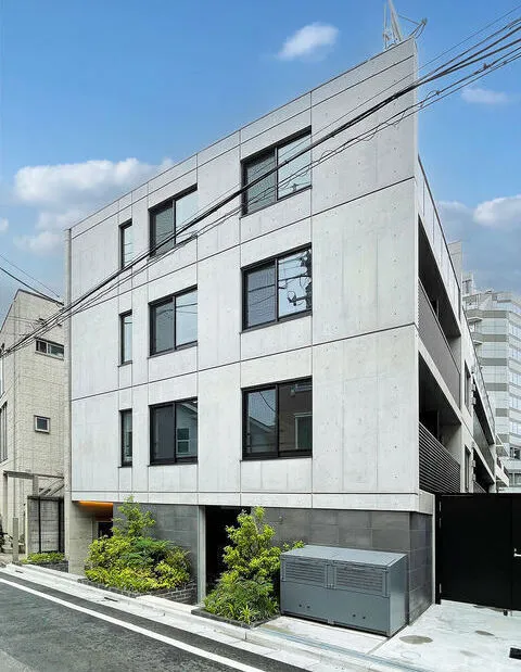 ASTILE Nishi-Shinjuku II - Exterior - ["Cloud", "Sky", "Window"]