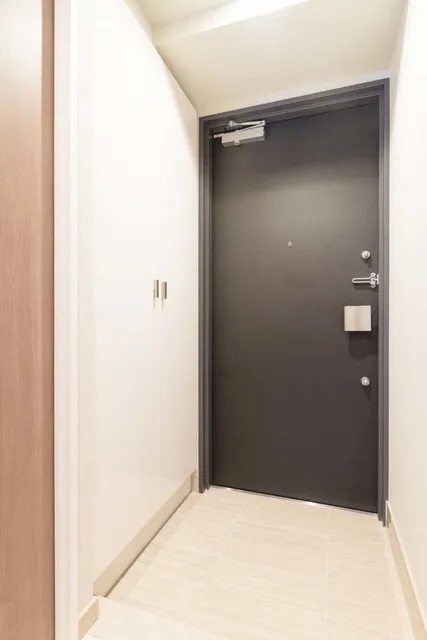 Seresa Higashi Nihombashi - Interior - ["Fixture", "Door", "Wood"]
