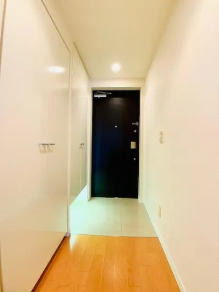 Brillia Ist Sangenjaya Blossom Terrace - Interior - ["Flooring", "Wall", "Floor"]