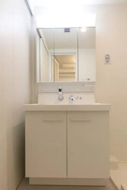 The Magnolia Garden Ebisu - Interior - ["Room", "Property", "Bathroom"]