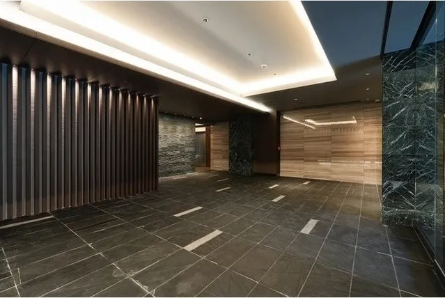 Lien Gotenyama - Exterior - ["Property", "Rectangle", "Fixture"]