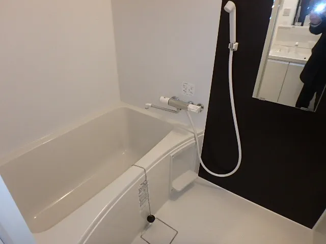 Live Flat Fudomae - Interior - ["Plumbing fixture", "Flooring", "Floor"]