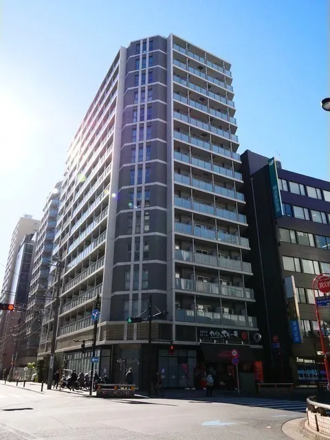 Comforia Kamata - Exterior - ["High-rise building", "Urban area", "Metropolitan area"]