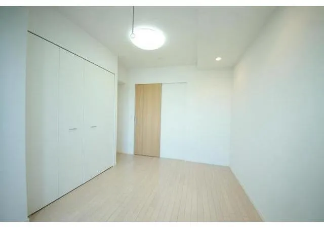 Olive Mansion Arakawa - Interior - ["Flooring", "Floor", "Ceiling"]