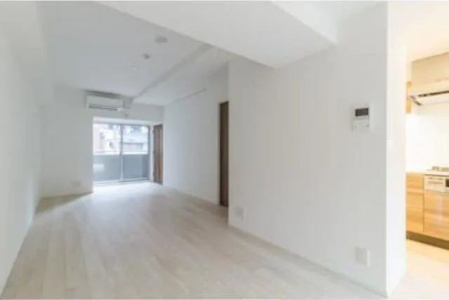 Linden Court Ichigaya - Interior - ["Property", "Fixture", "Window"]