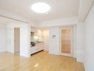 KDX Daikanyama Residence - Interior - ["Furniture", "Building", "Table"]