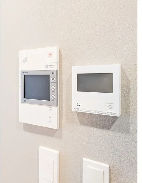 Baus Flats Kuramae - Interior - ["Technology", "Electronics", "Home Security"]
