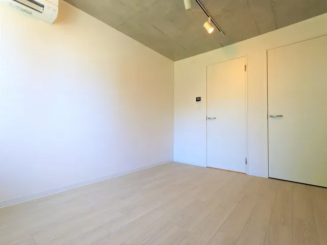 Ludens Tokiwadai IV - Interior - ["Flooring", "Wall", "Floor"]