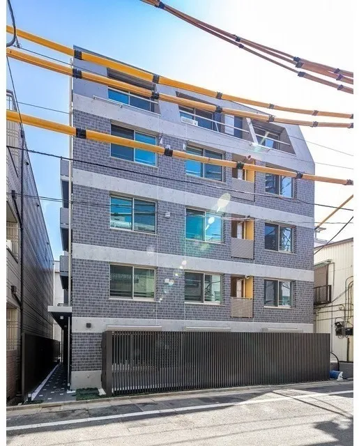 Well Square Ism Sugamo image