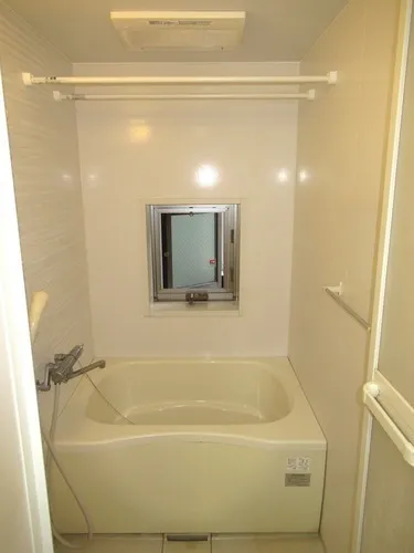 Idea Minami Aoyama - Interior - ["Plumbing fixture", "Bathroom", "Plumbing"]