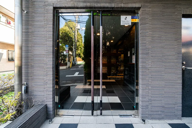 Le-Lion Itabashi Premiumcourt - Exterior - ["Door", "Composite material", "Metal"]