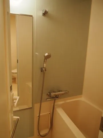 Prime Urban Kinshi Park - Interior - ["Bathroom", "Plumbing fixture", "Flooring"]