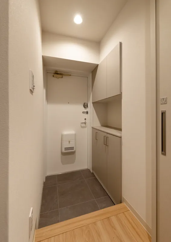 Highcast Oyama - Interior - ["Flooring", "Wall", "Floor"]