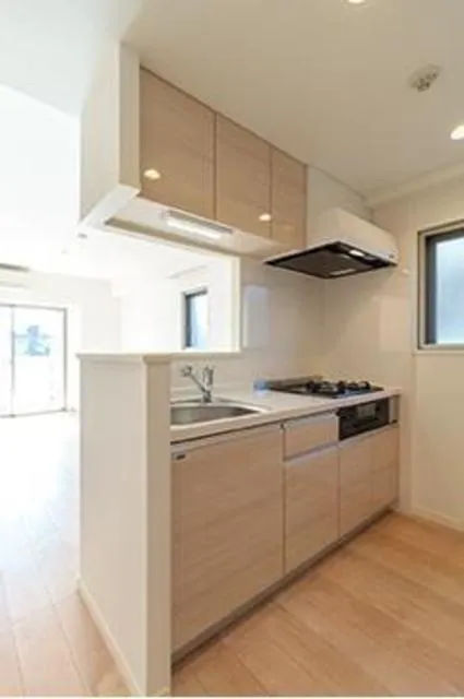 Moana Kinshi Park - Interior - ["Property", "Room", "Countertop"]