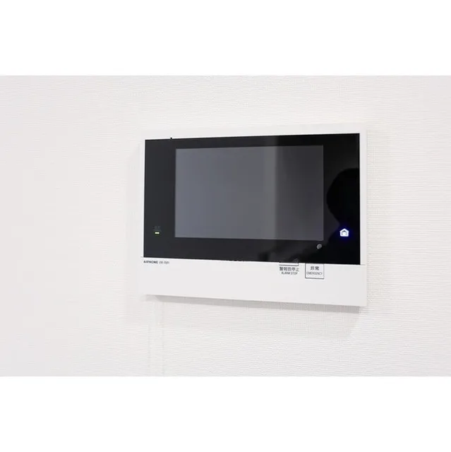 Comforia Live Nishikasai - Interior - ["Television", "Output device", "Home appliance"]
