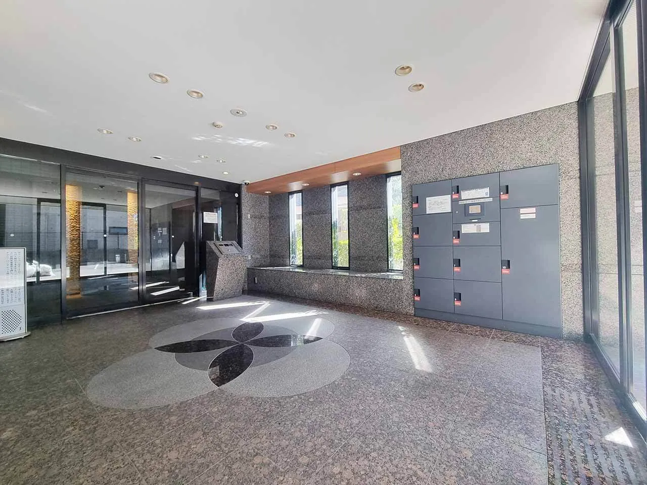 Mynavi STAY Miraie Minami-Ikebukuro - Exterior - []