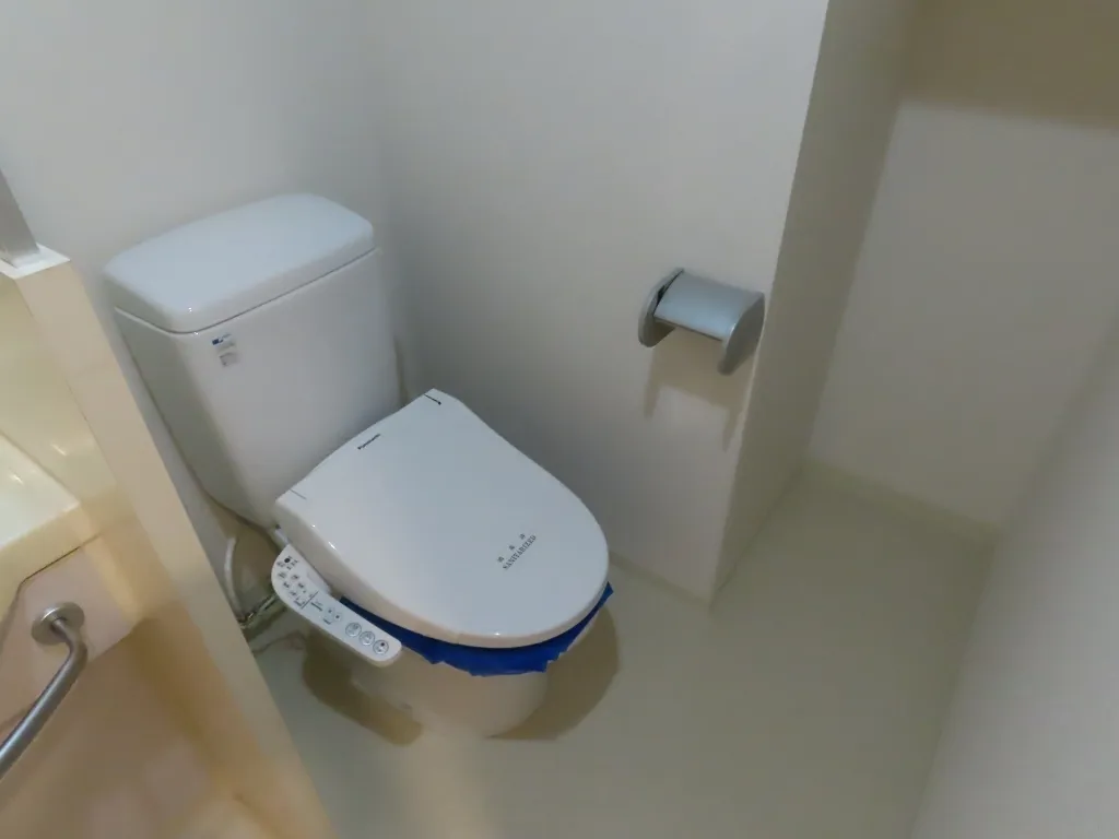 Pacific Court Meguro Minami - Interior - ["Toilet seat", "Toilet", "Bathroom"]