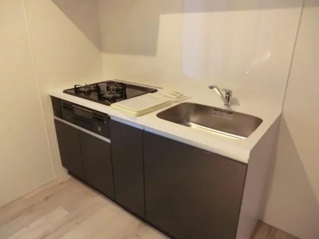 Regaland Meguro - Interior - ["Major appliance", "Kitchen", "Floor"]