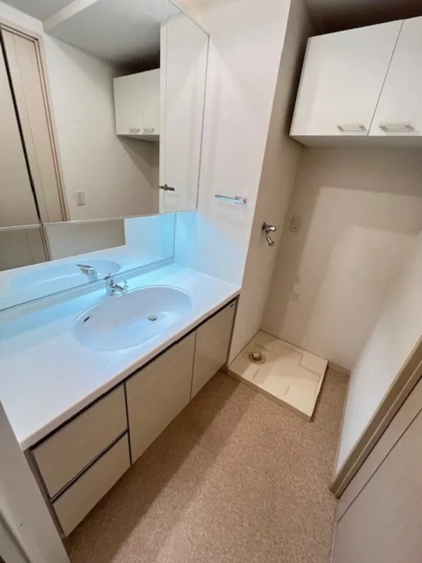 West Park Tower Ikebukuro - Interior - ["Flooring", "Floor", "Interior design"]