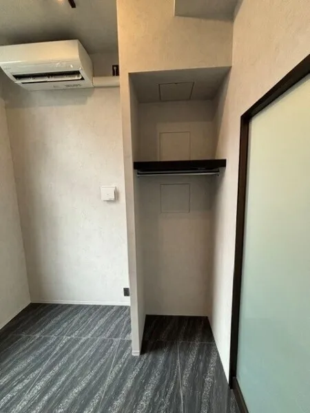 EXAM AKASAKA - Interior - ["Wood", "Floor", "Flooring"]
