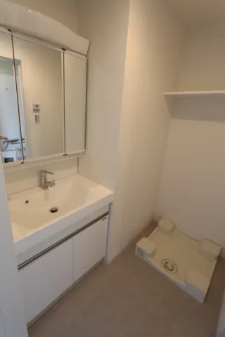 PROUD FLAT Higashikanda - Interior - ["Mirror", "Sink", "Property"]