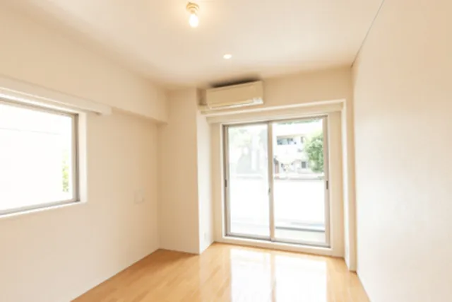 Takimi House NIshi-Waseda - Interior - ["Property", "Window", "Fixture"]