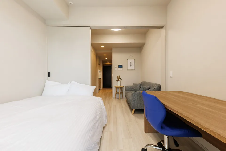 Hmlet Suitengumae - Interior - ["Furniture", "Interior design", "Floor"]